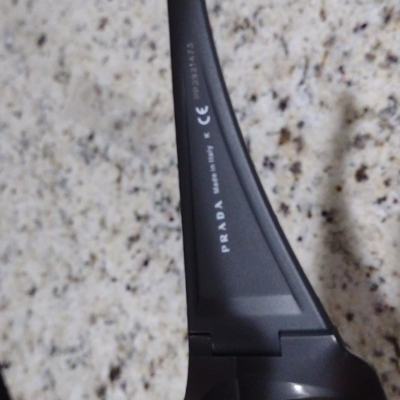 Prada men sunglass sps 04V made in Italy - Picture 7 of 7